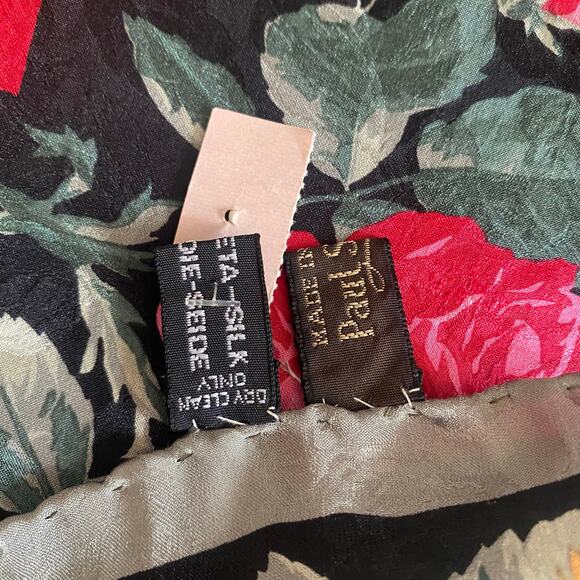 NWT Vintage Paul Stuart Gorgeous Silk Scarf Black Red Florals Made In Italy NOS - Picture 2 of 8